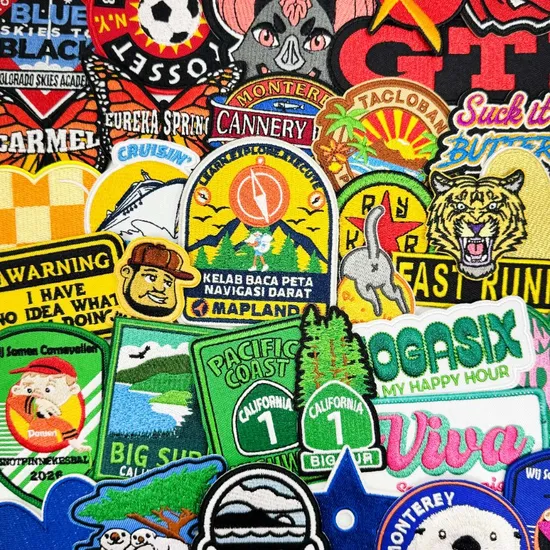 Low MOQ Woven Fabric Patches for Clothing Branding 